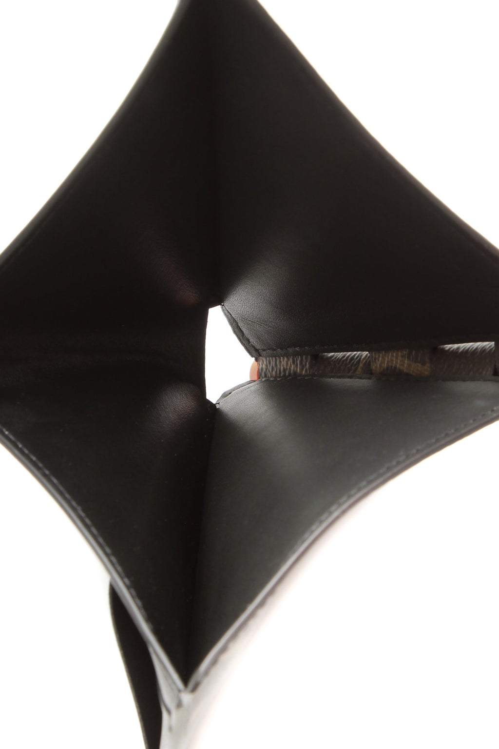 Hinge Multiple Wallet - Monogram