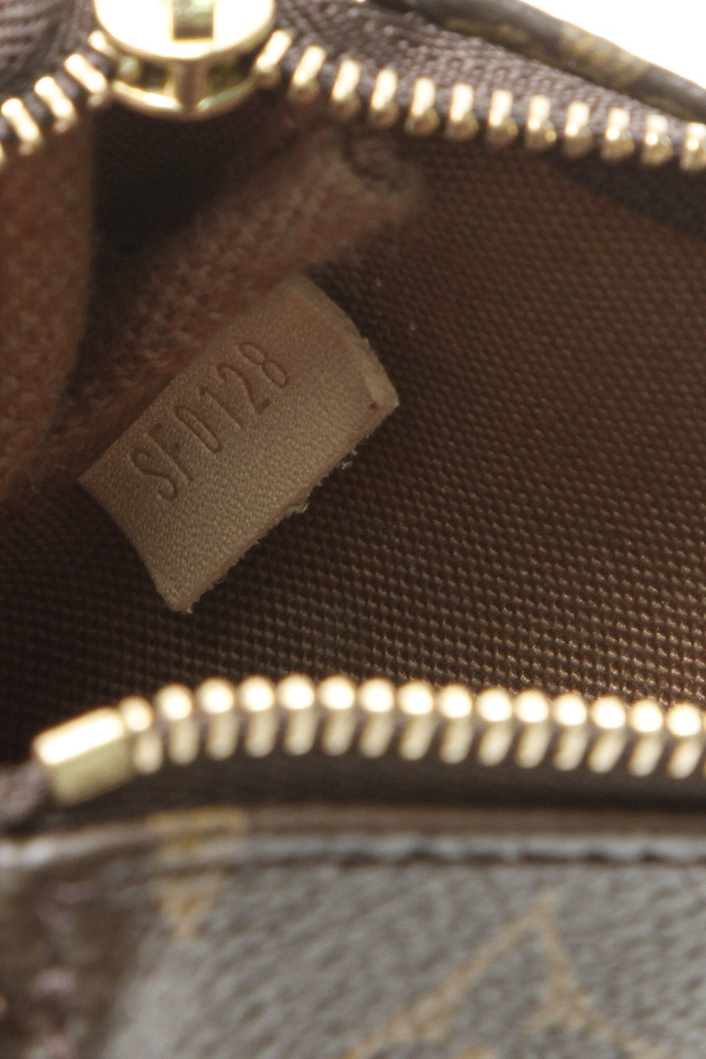 Mini Pochette Accessoires - Monogram