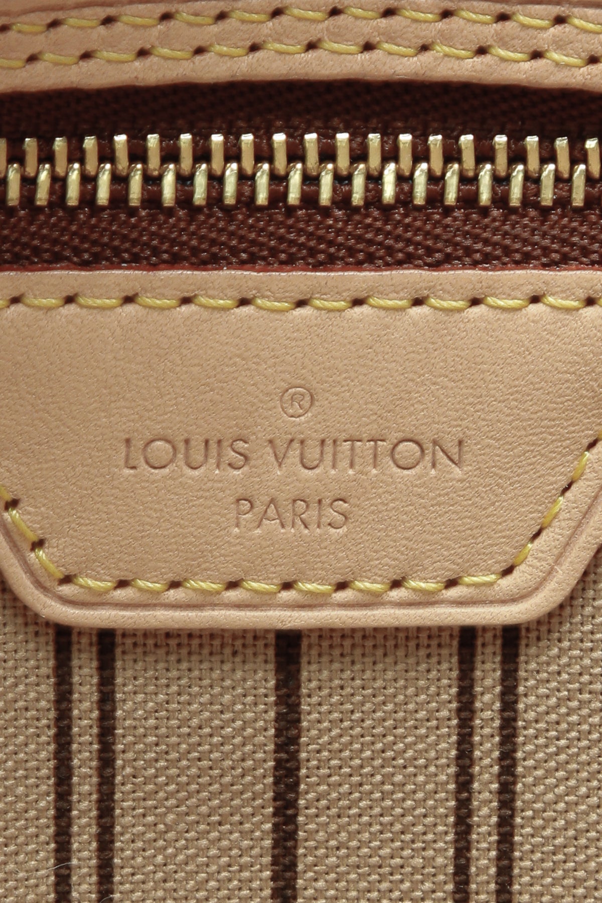 Neverfull MM Tote Bag - Monogram