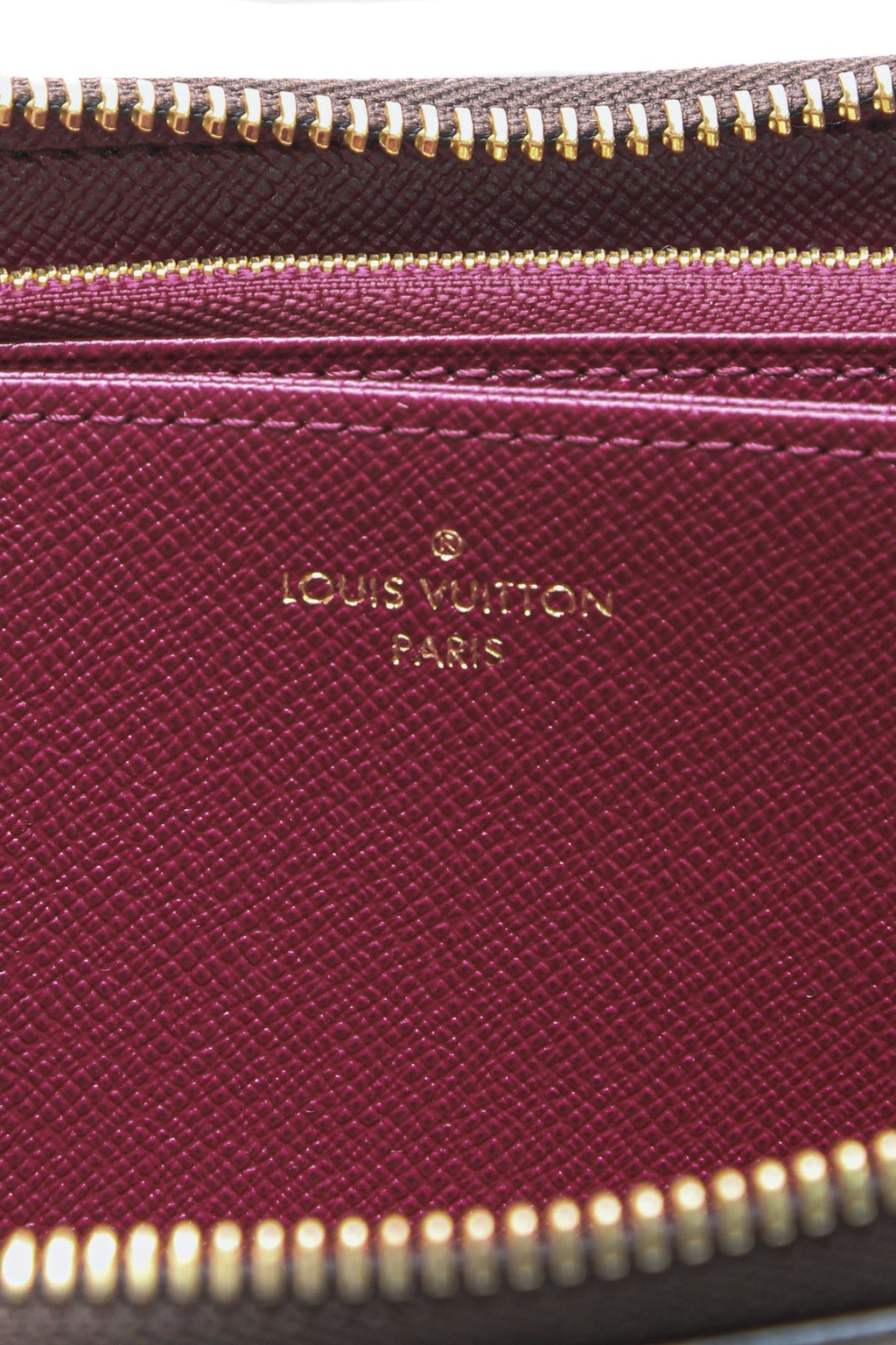 Zippy Wallet - Monogram