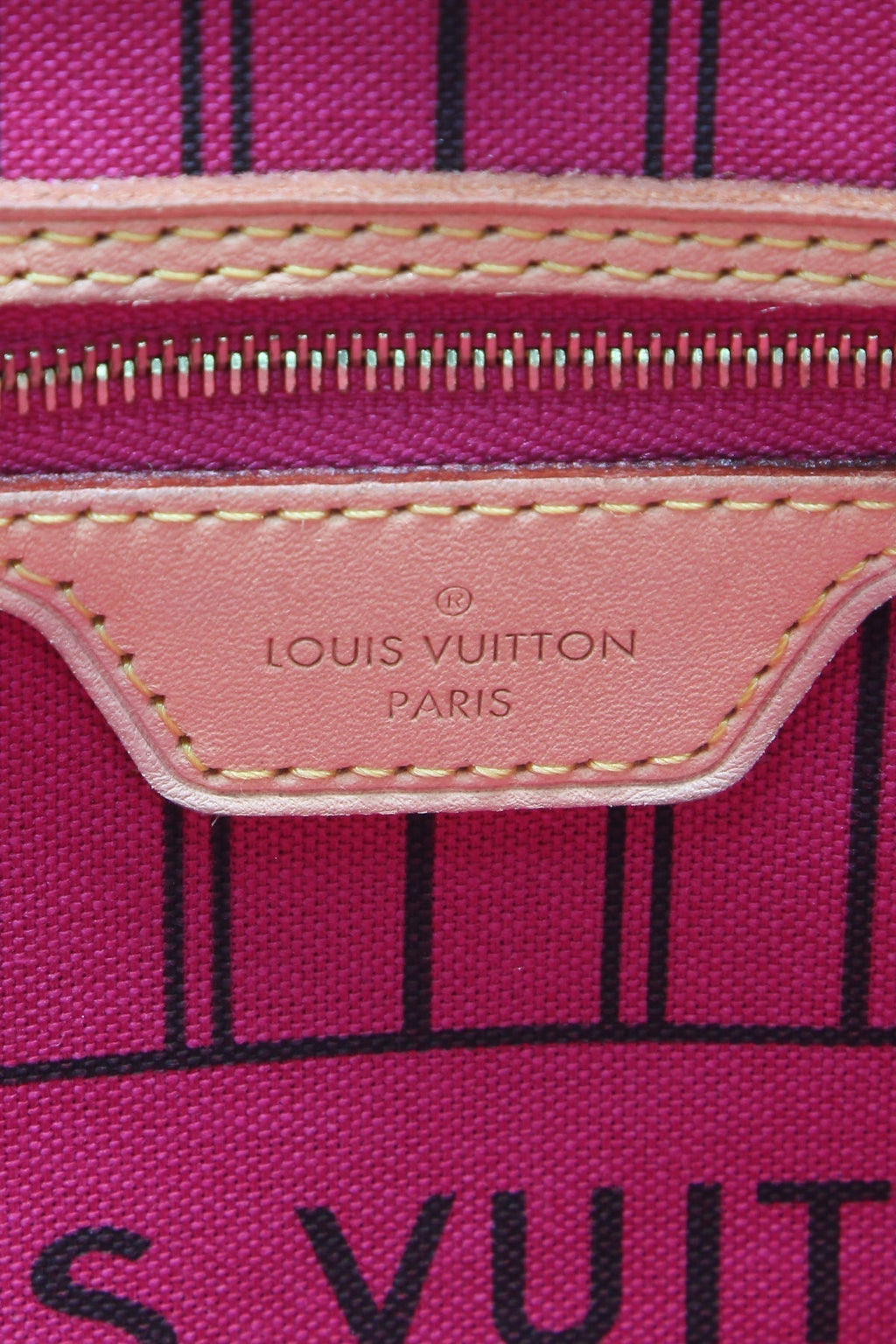 Neverfull MM Tote Bag - Monogram