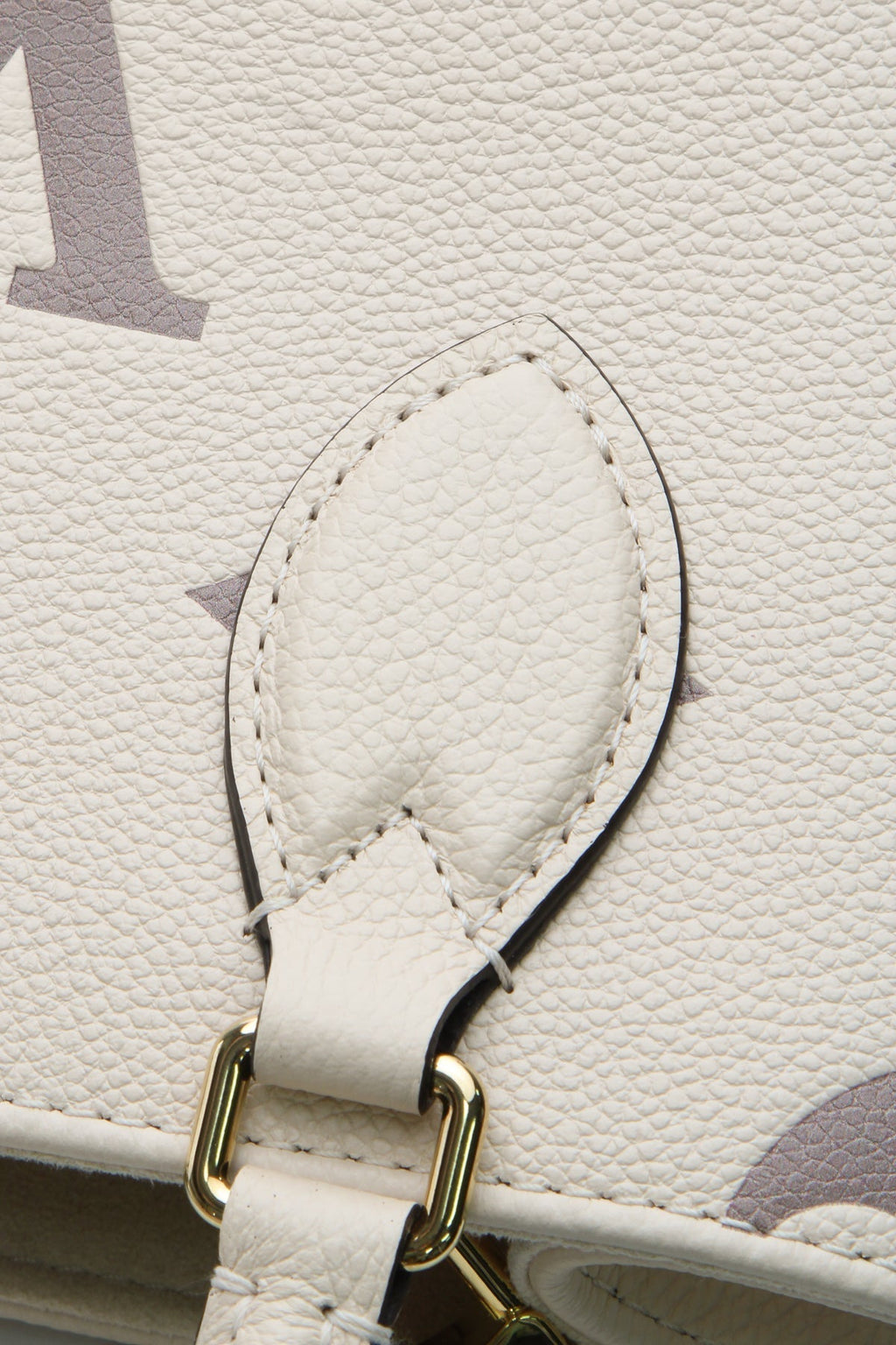 Bicolor Empreinte Onthego Bag PM Tote Bag - Cream/Rosewood