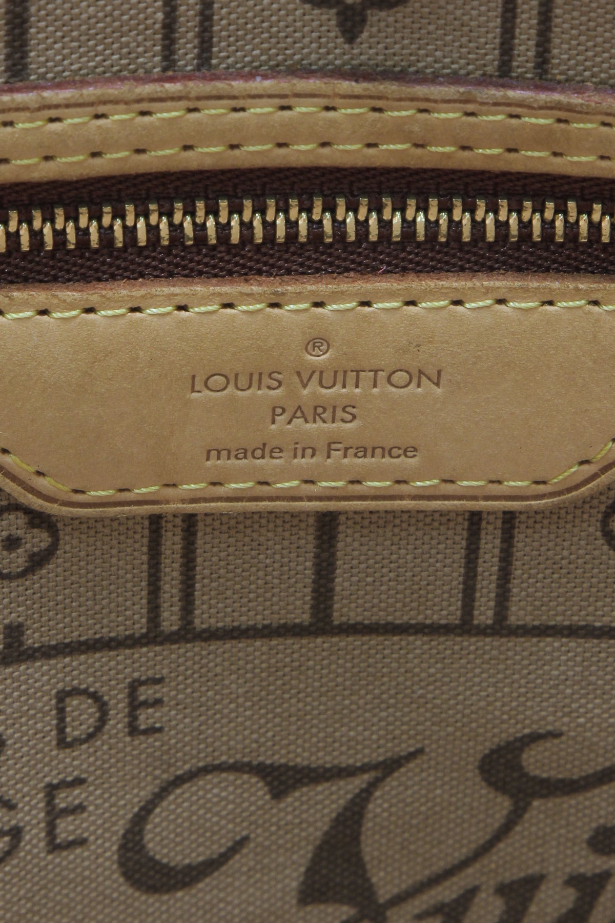 Neverfull MM Tote Bag - Monogram