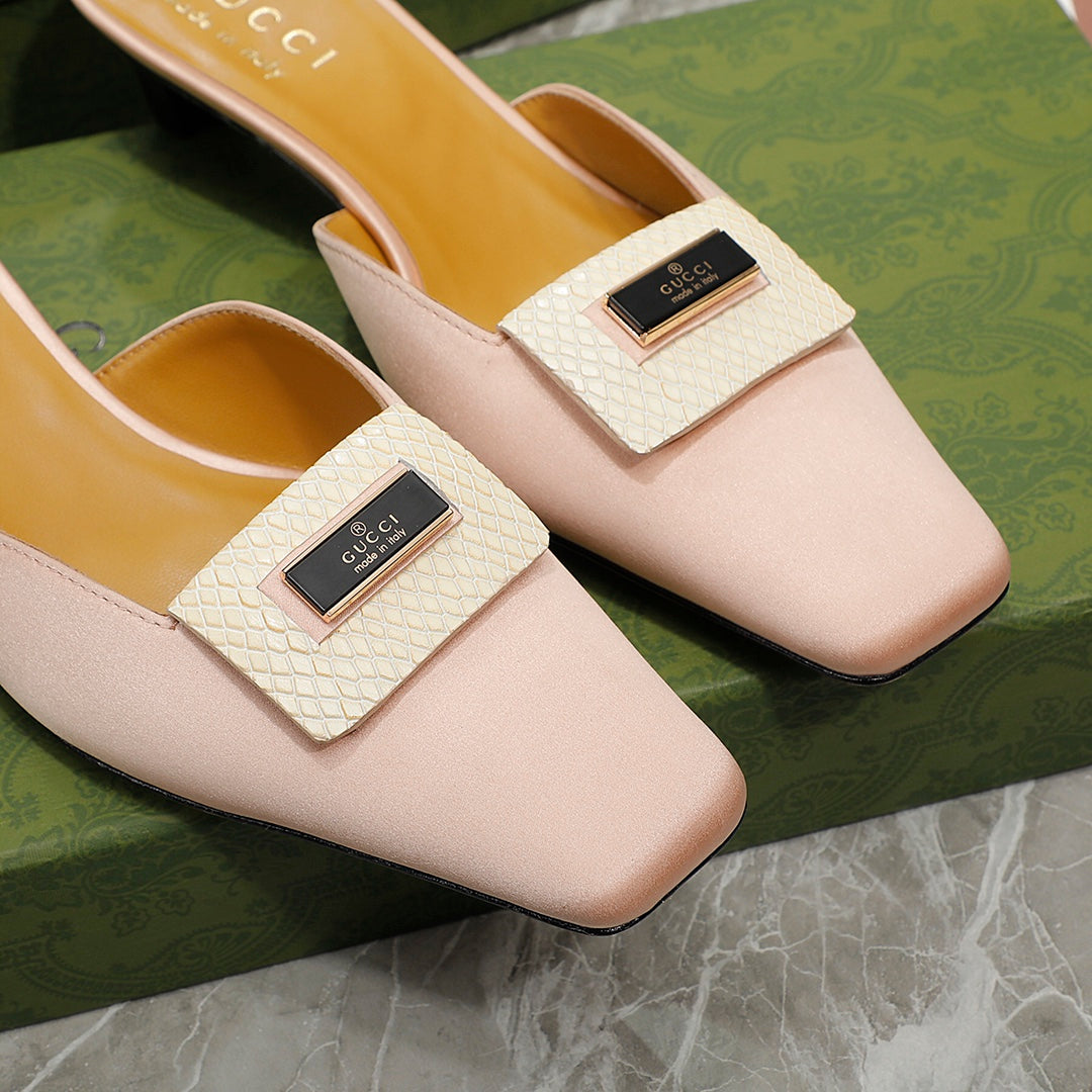 Gucci Slipper Pink