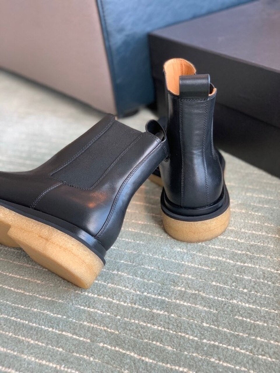 Bottega Veneta Mid Calf Booties Calfskin Leather Fall/Winter 2020 Collection, Black