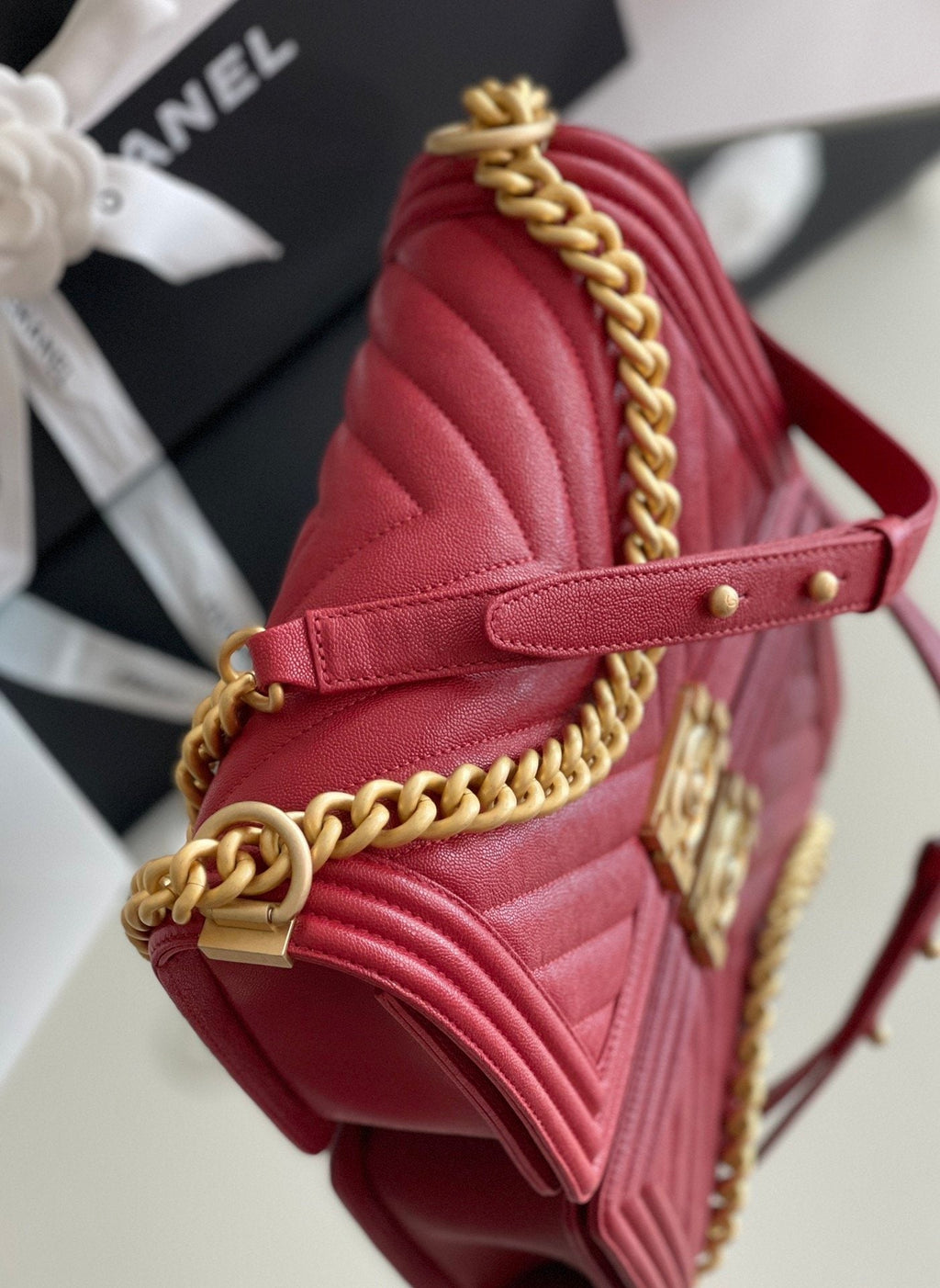 Chanel Medium Classic Flapbag 25cm Red