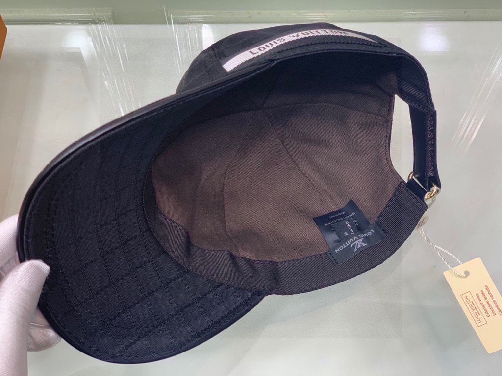 Louis Vuitton Get Ready Cap Black