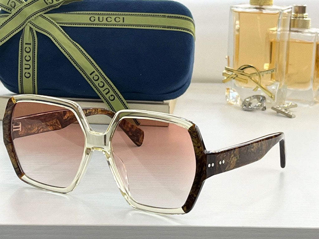 Gucci Square Frame Sunglasses