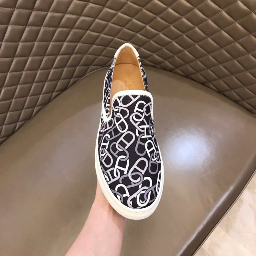 Hermes Kick Sneaker