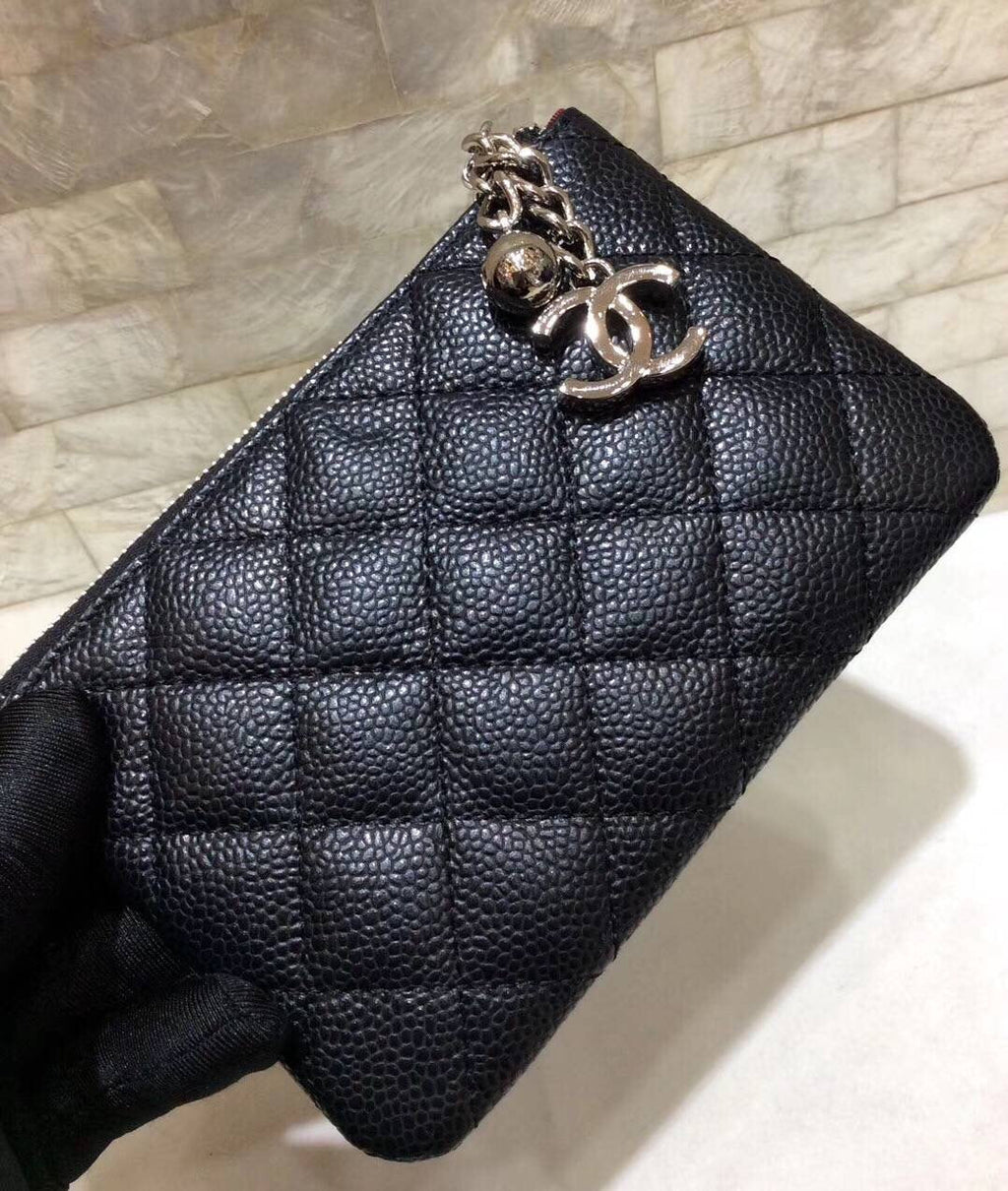 CO-CO Chanel Clutch With Gold Hardware 14cm