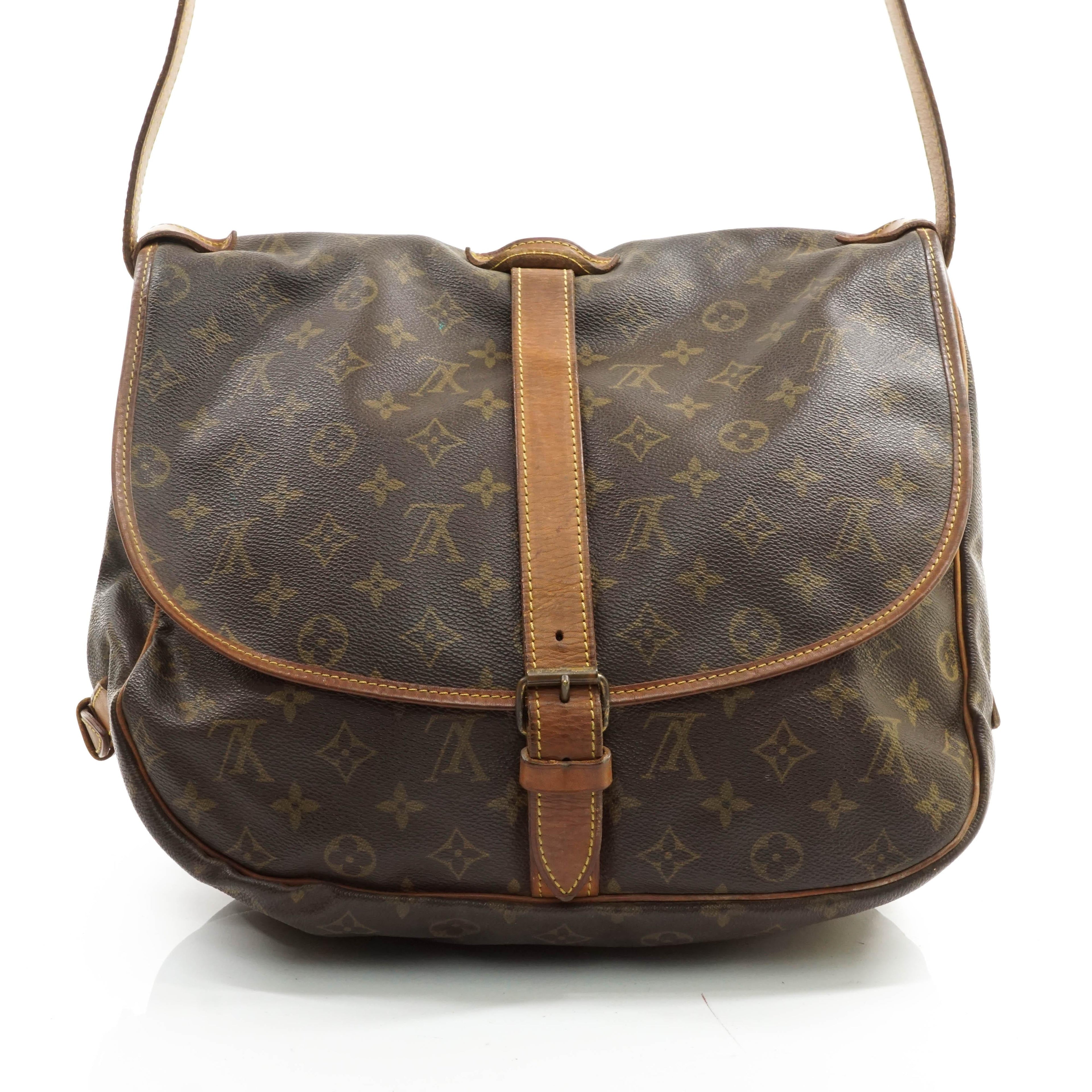 Louis Vuitton Saumur 35 Crossbody