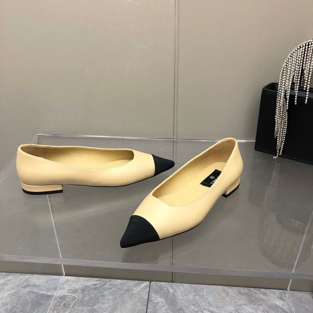 Chanel Flats Beige