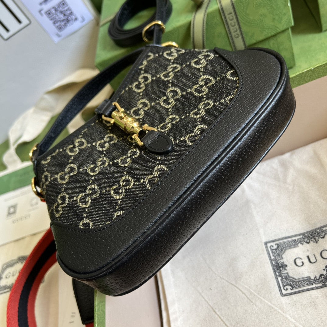 Gucci Jackie 1961 Mini Shoulder Bag 19cm Black