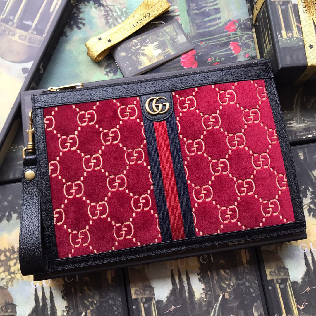 Gucci Off The Grid Pouch