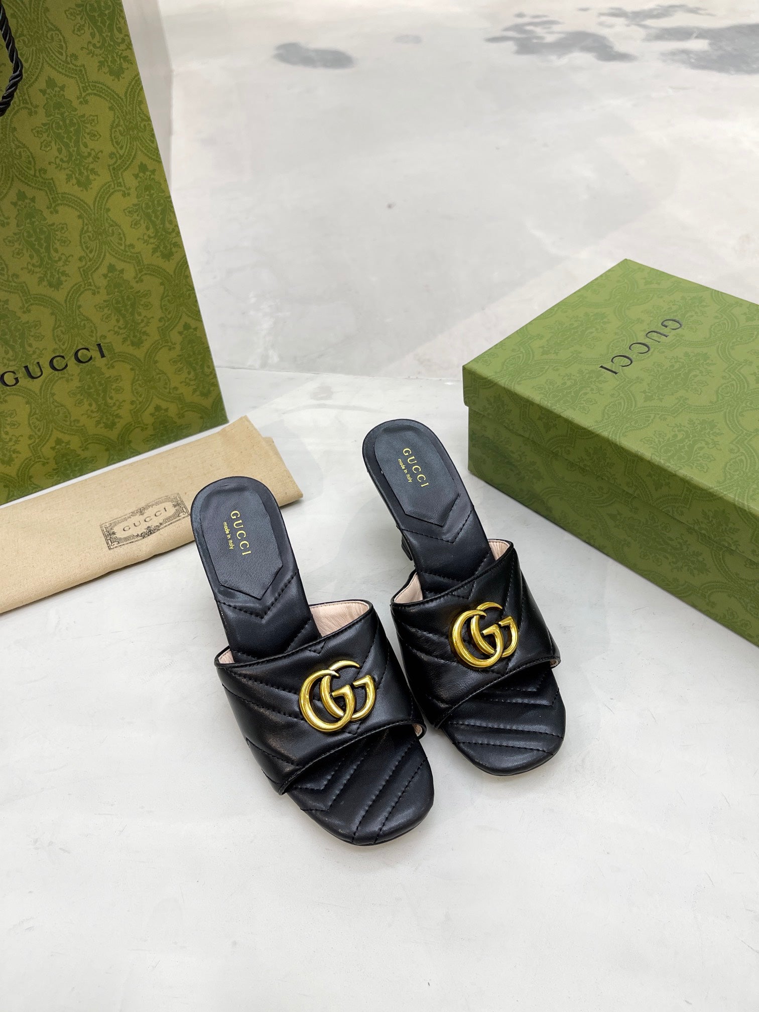 Gucci Double G Slide Sandal Black