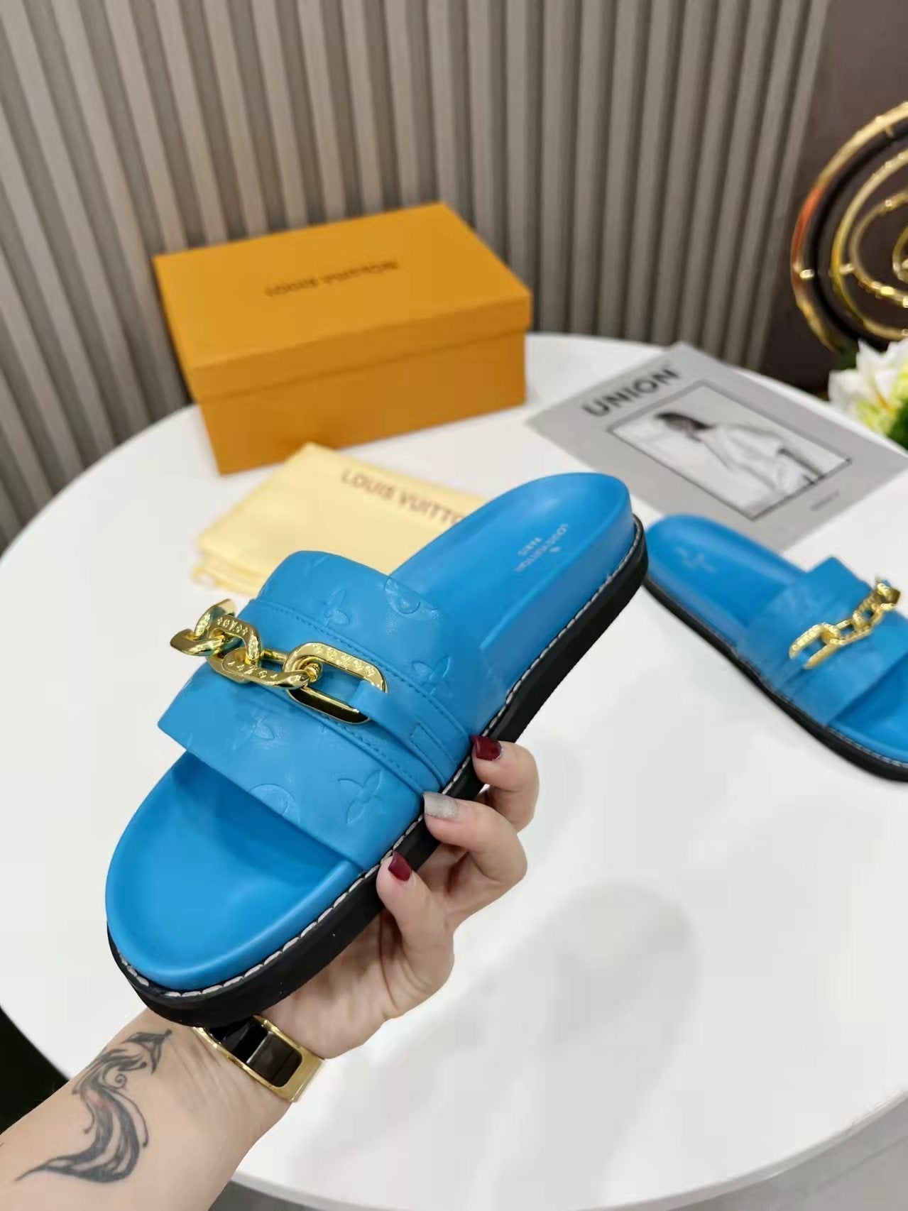 Louis Vuitton Unset Flat Comfort Mule Blue