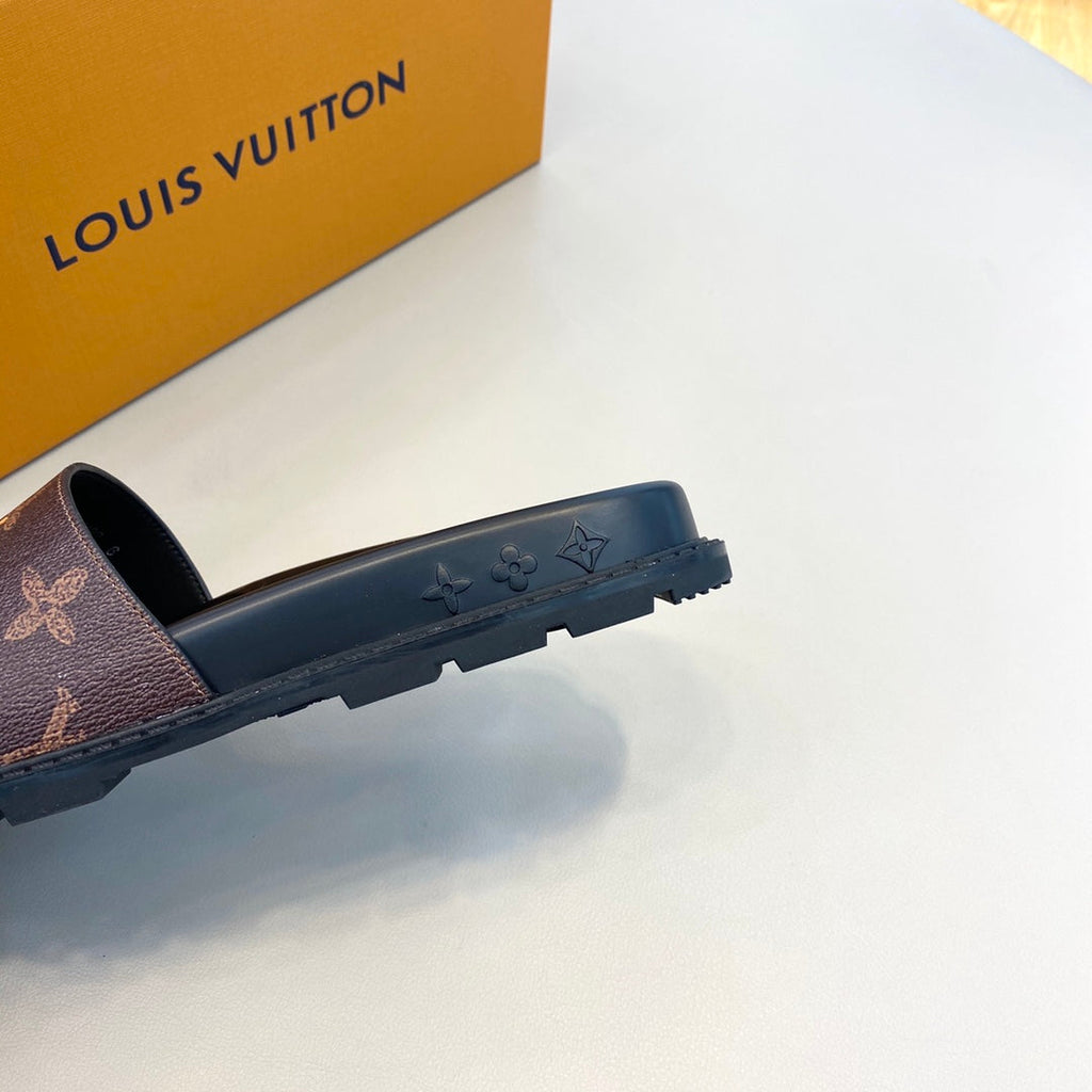 Louis Vuitton Waterfront Mule