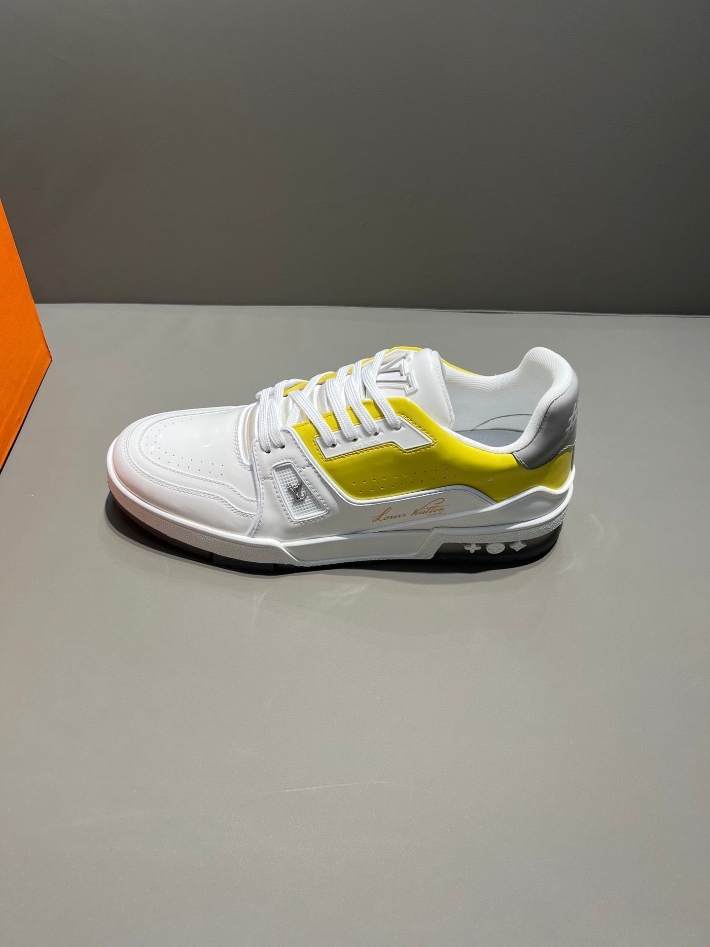 Louis Vuitton Trainer Sneaker