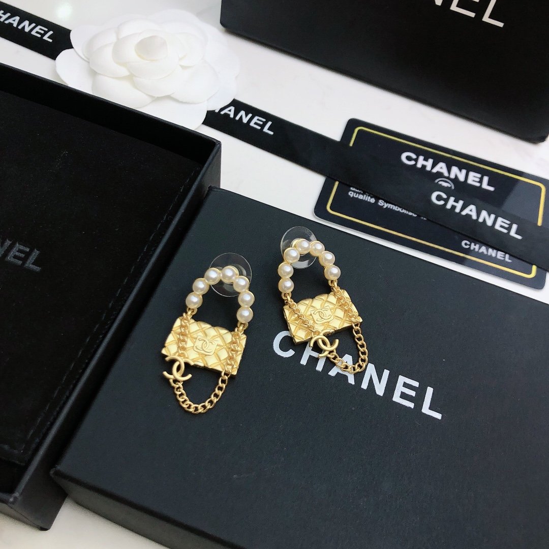 Chanel Earings