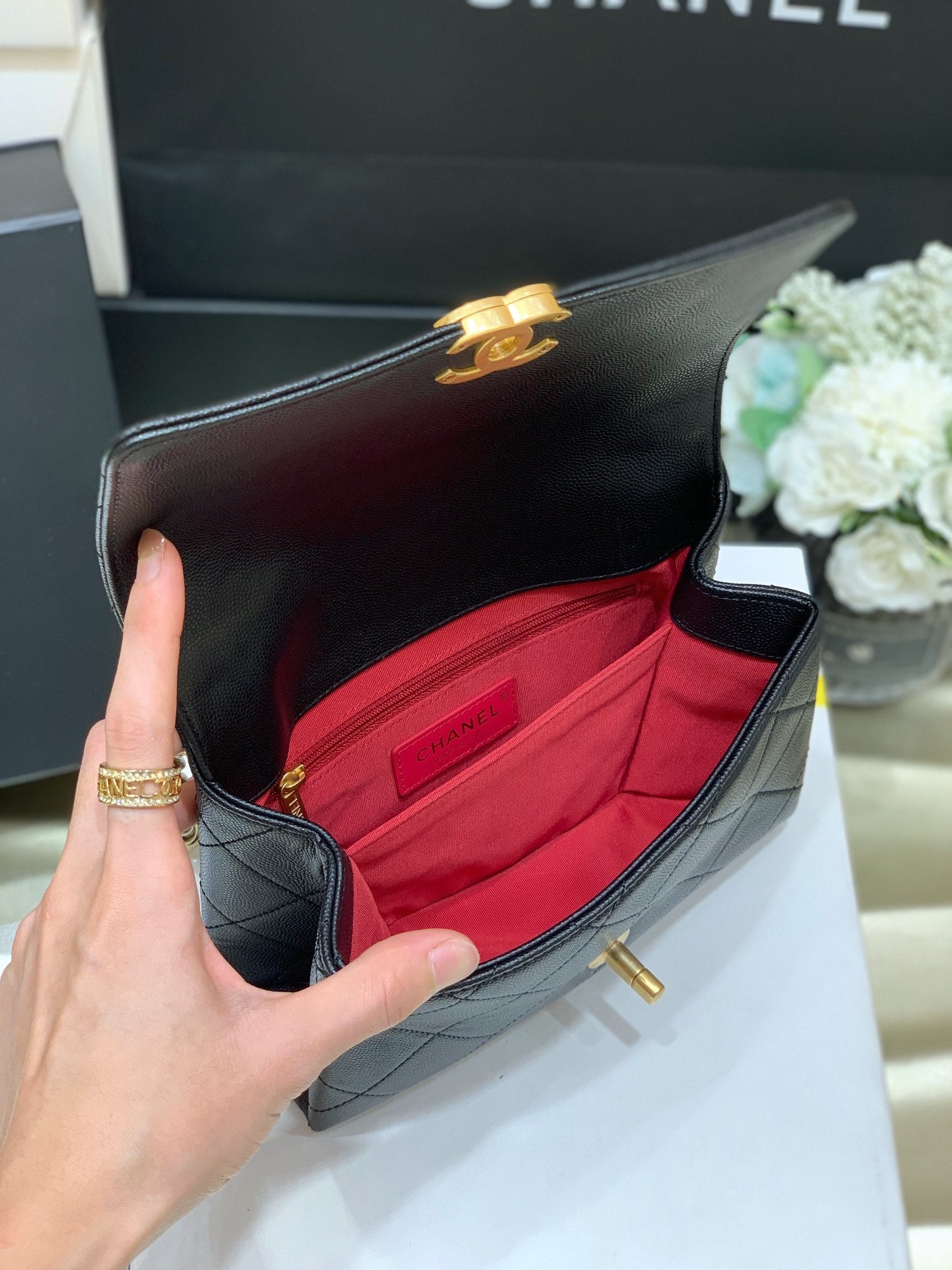 Chanel Co Co Cross Body Bag 20cm Black