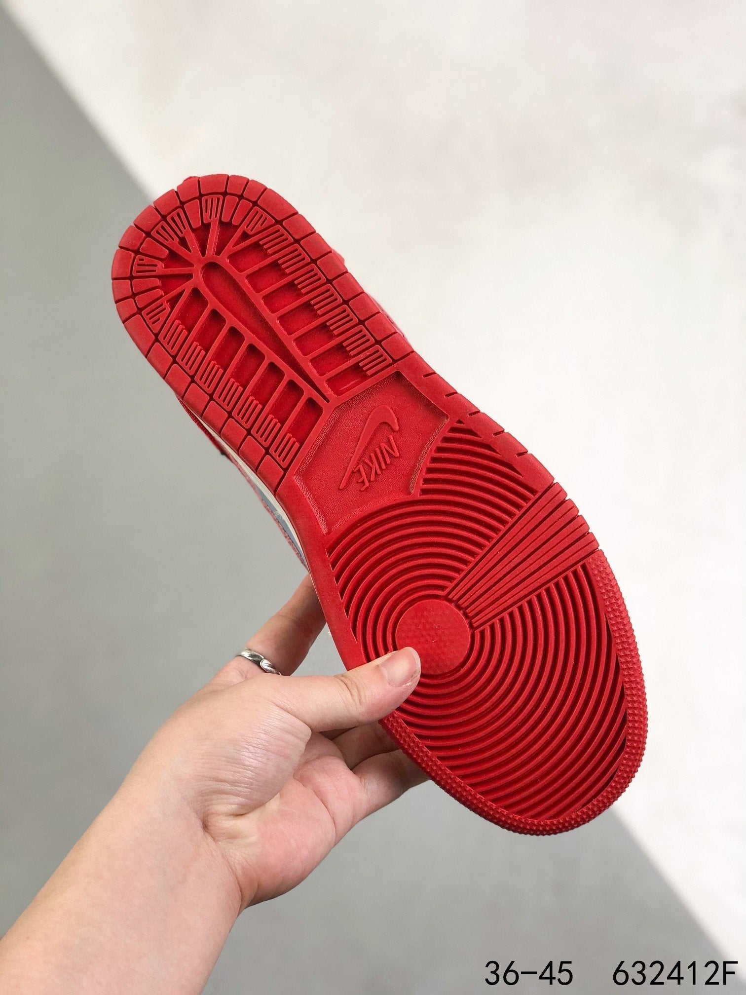Nike Dunk Low Off-White Lot List