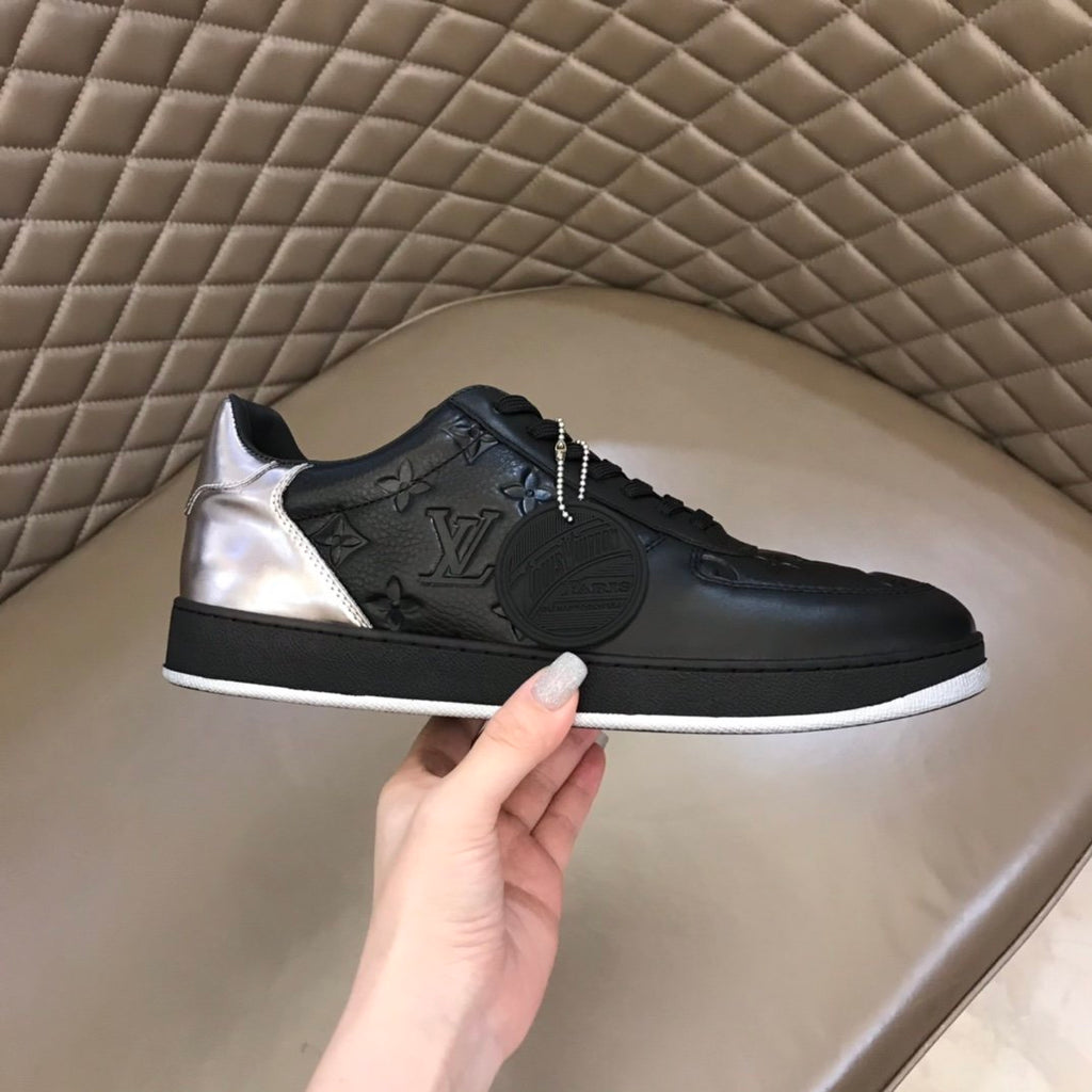 Louis Vuitton Trainer Sneaker Black
