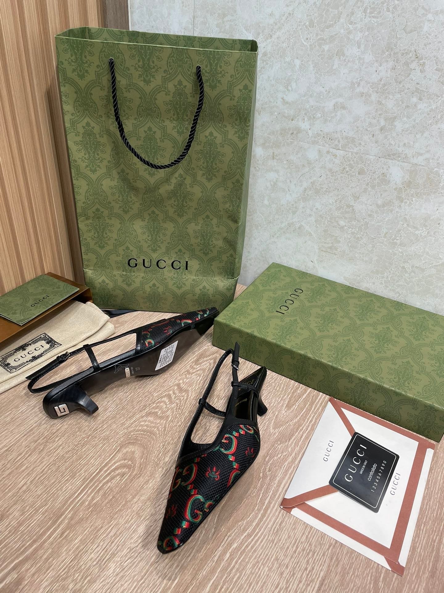 Gucci Slingback Pumps Black