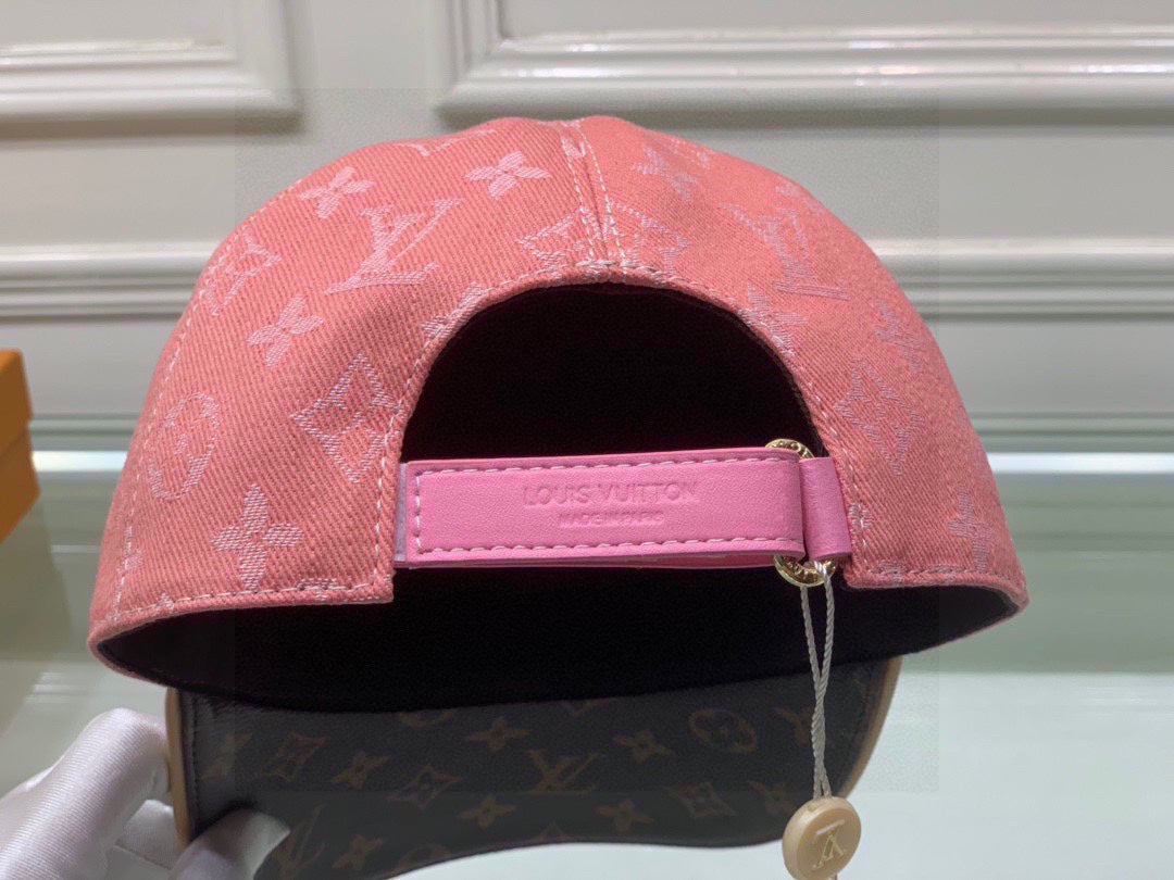 Louis Vuitton Get Ready Cap Pink