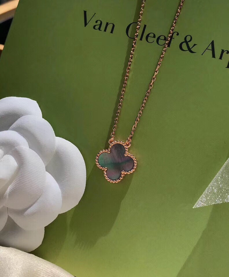 Van Cleef & Arpels Necklace