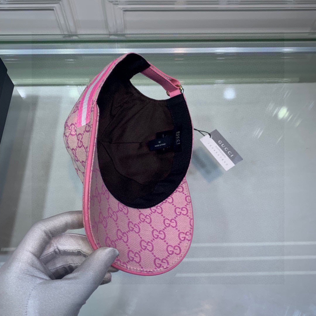 Gucci Canvas Baseball Cap with Web