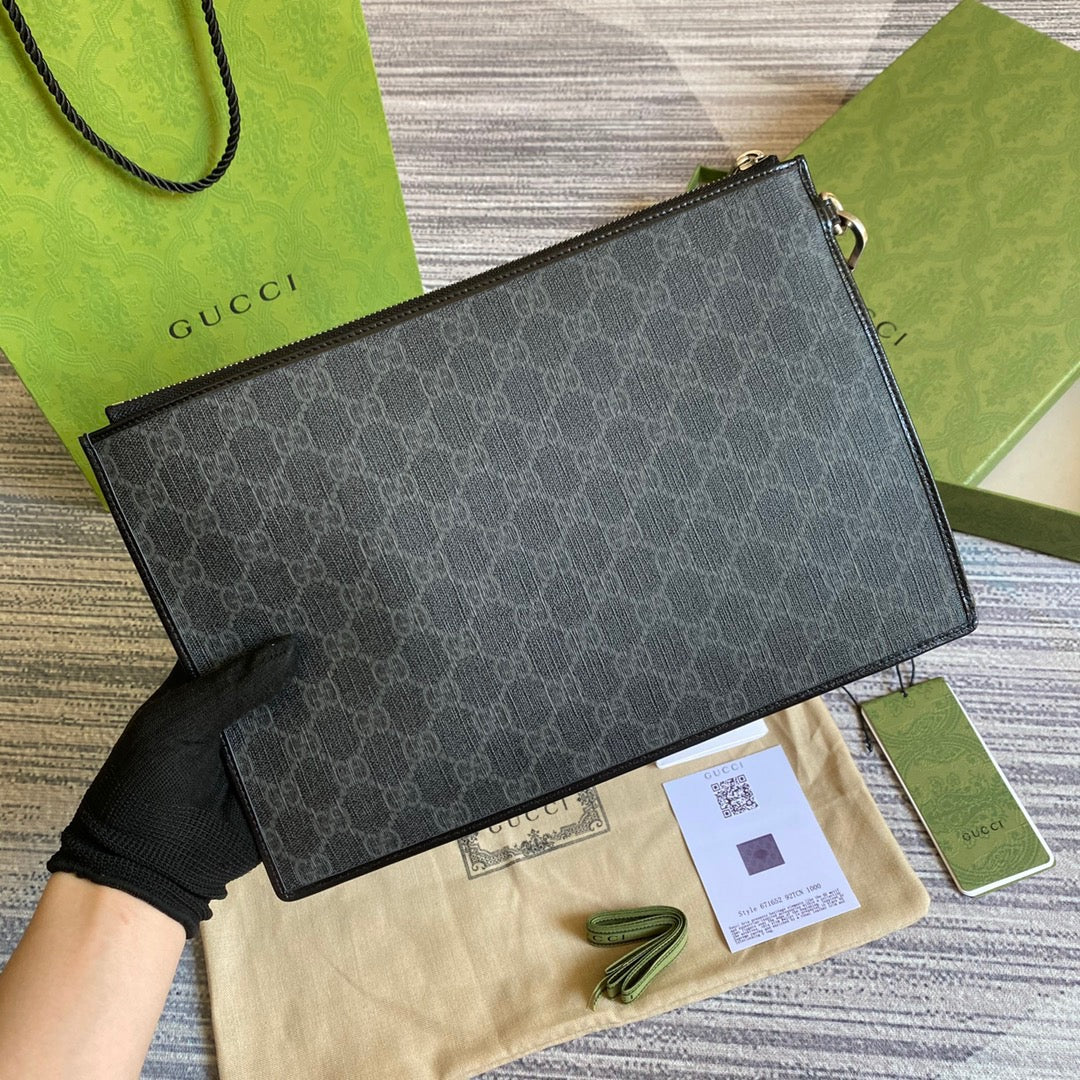 Gucci Beauty Case With Interlocking G