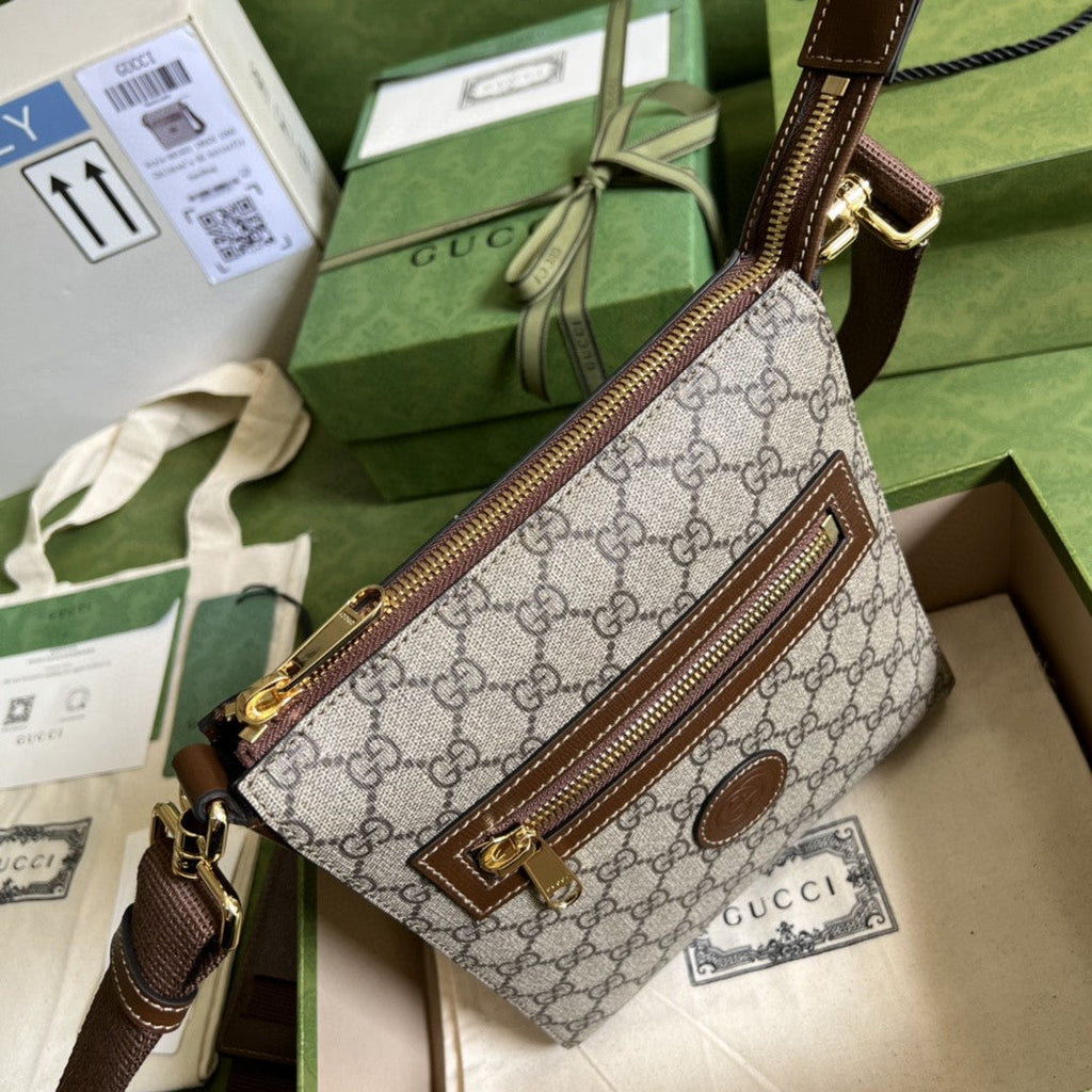 Gucci Supreme Messenger Bag 24cm Brown