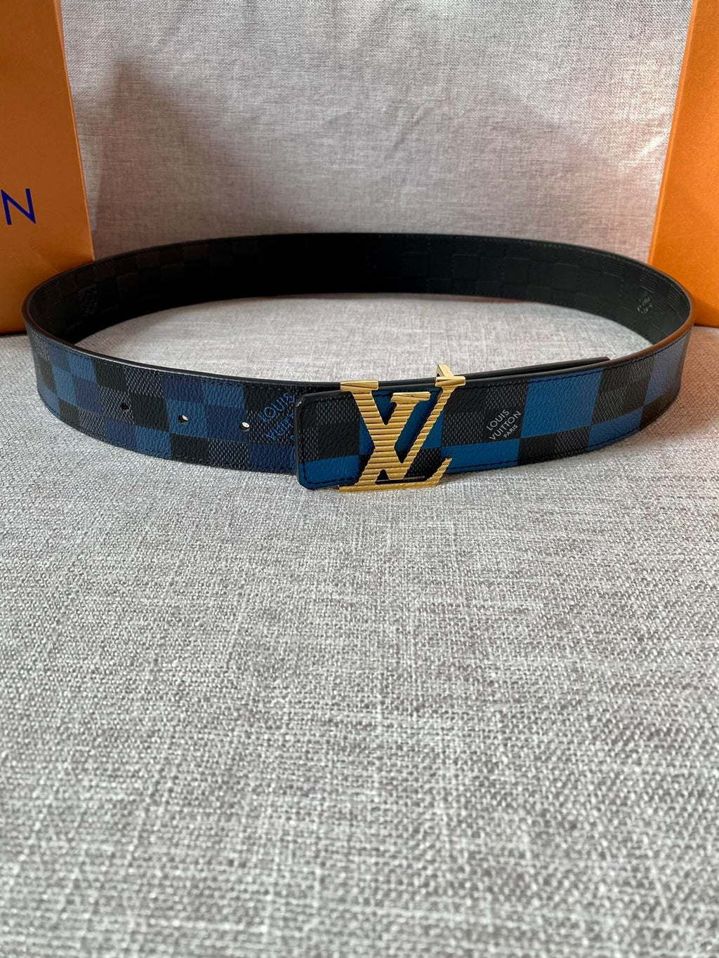 Louis Vuitton Initiales Reversible