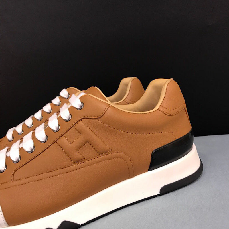 Hermes Trail Sneaker