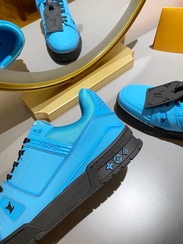 Louis Vuitton Trainer Sneaker Blue