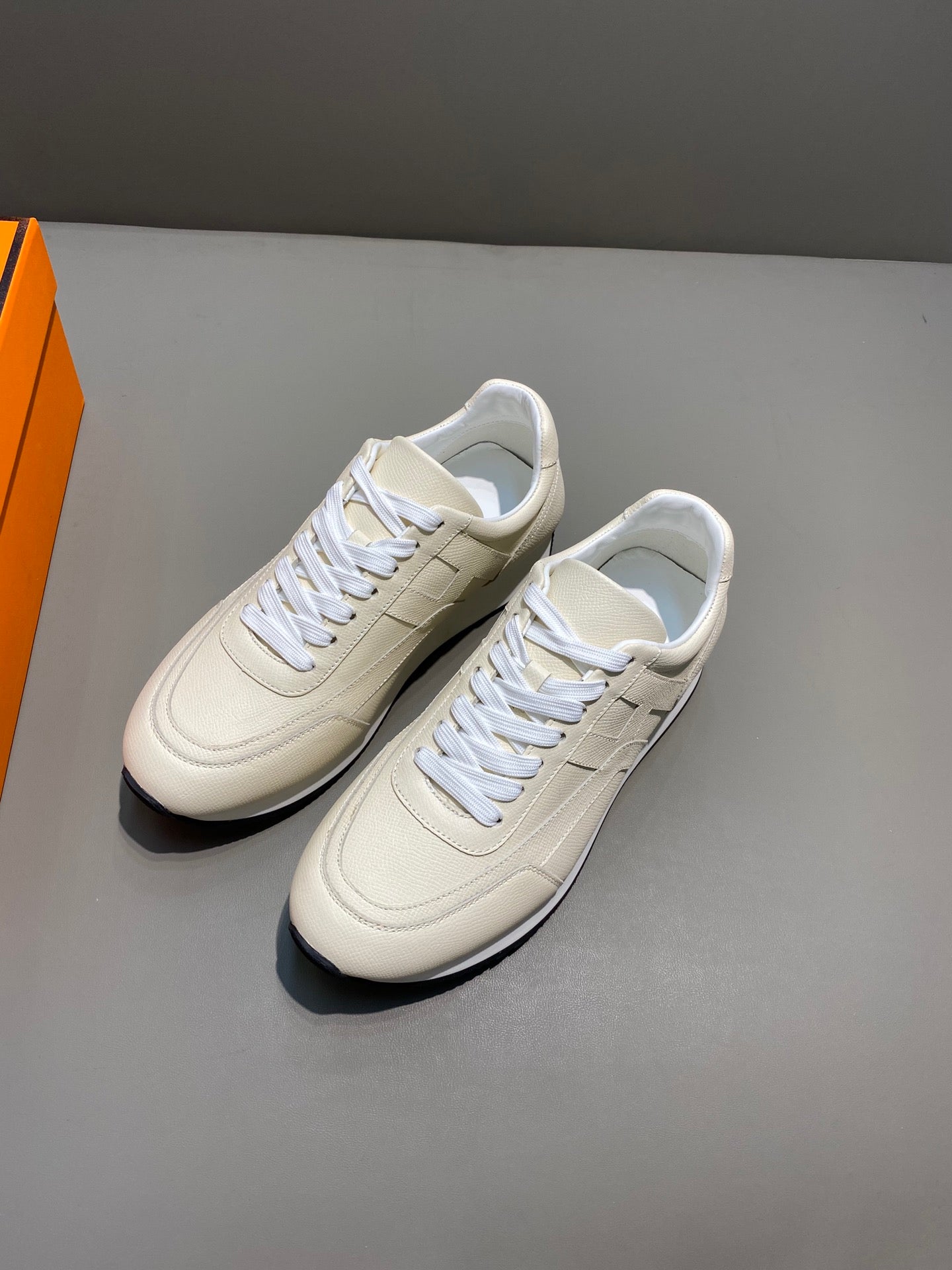 Hermes Drive Sneaker