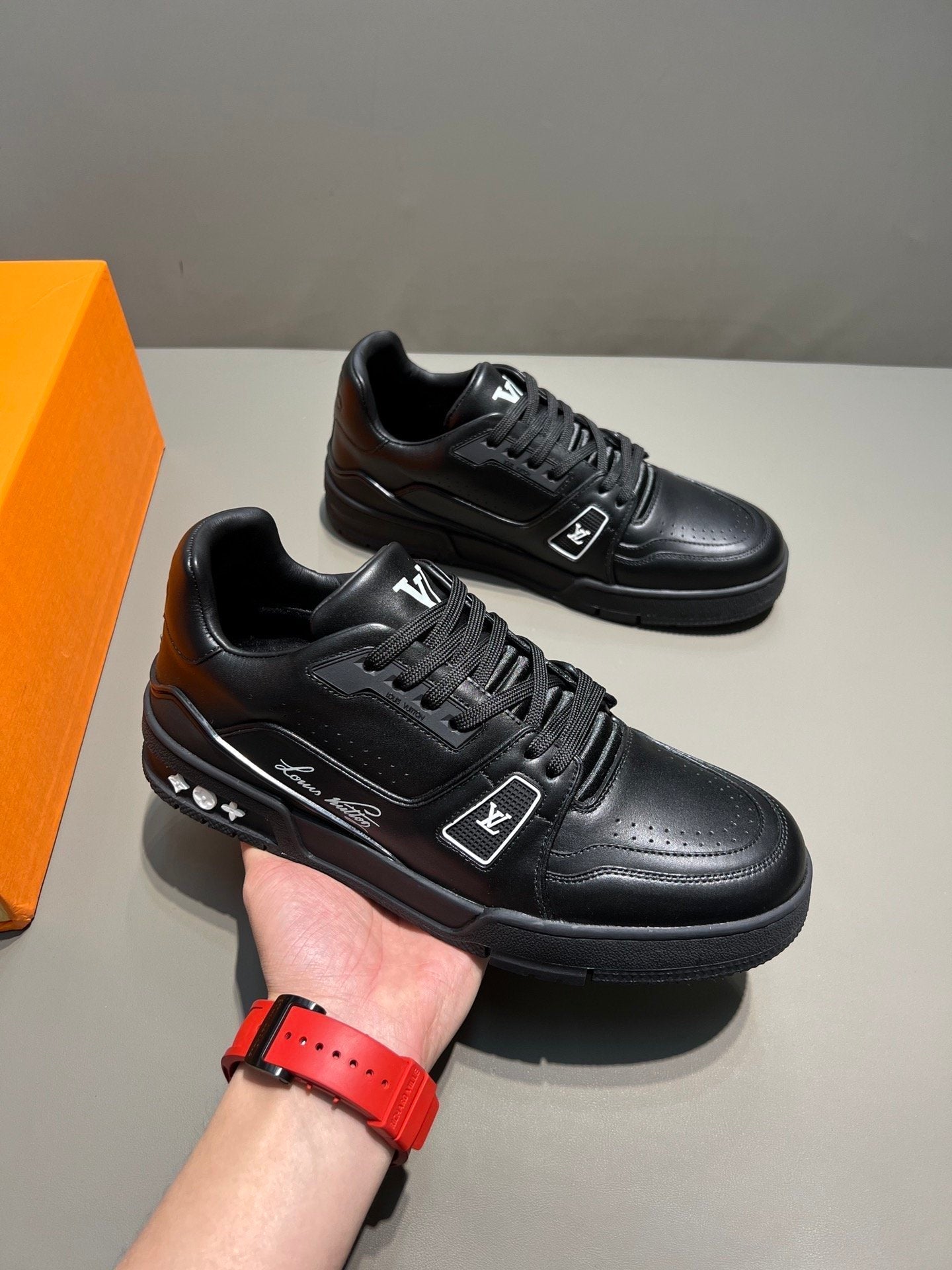 Louis Vuitton Trainer Sneaker