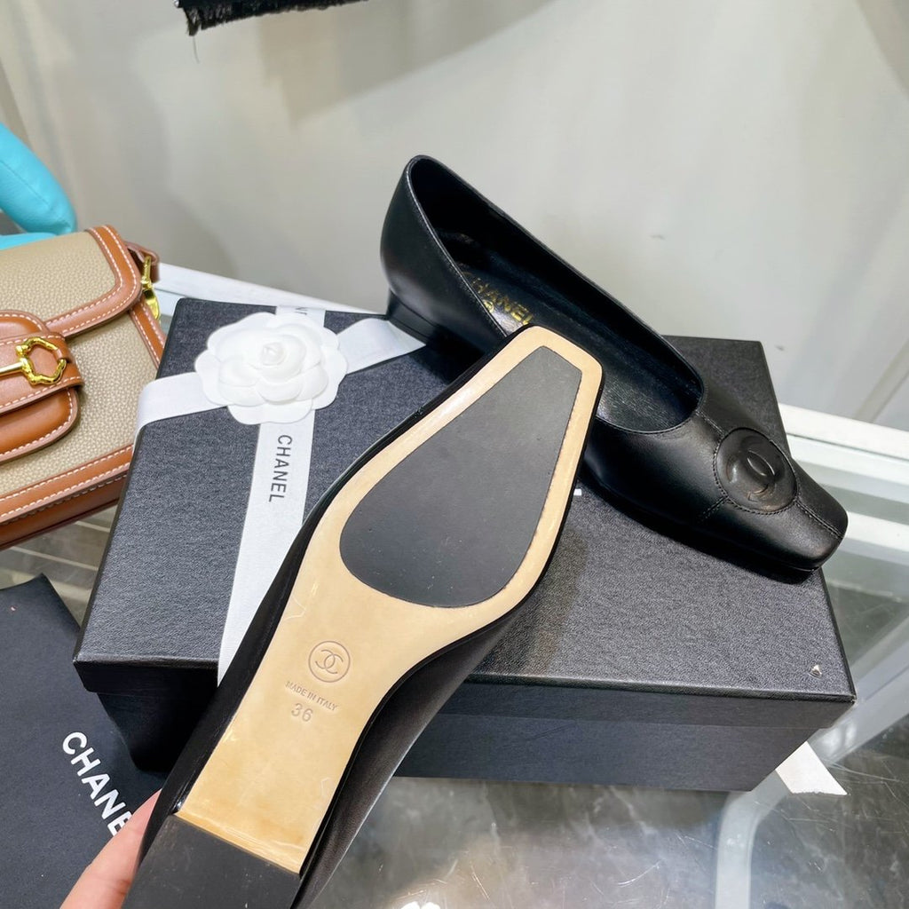 Chanel Flats Black