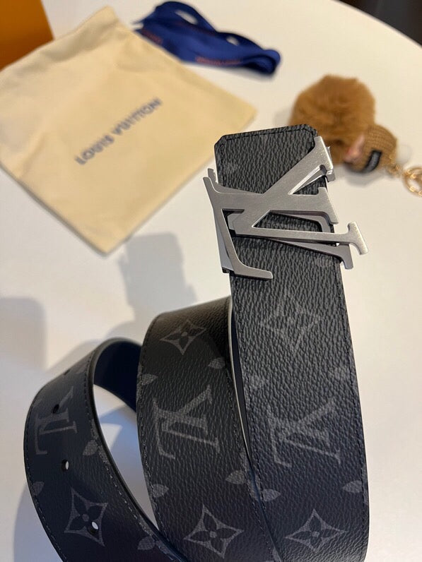 Louis Vuitton Initiales Reversible