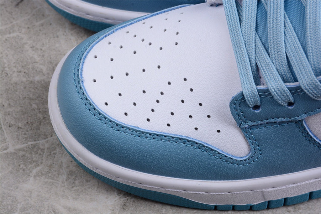 Nike Wmns Dunk Low Vintage