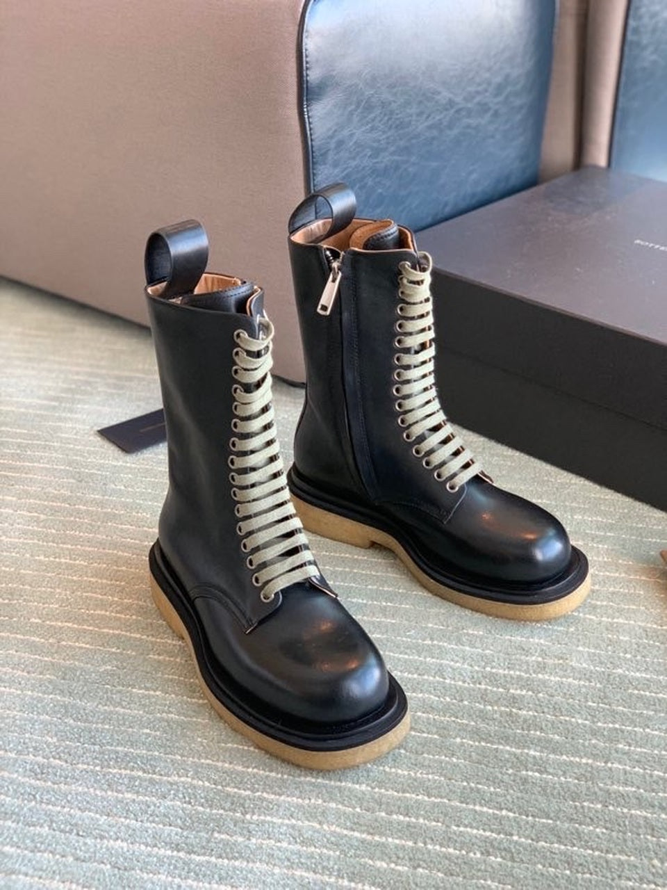 Bottega Veneta Lace Up Mid Calf Boots Calfskin Leather Fall/Winter 2020 Collection, Black