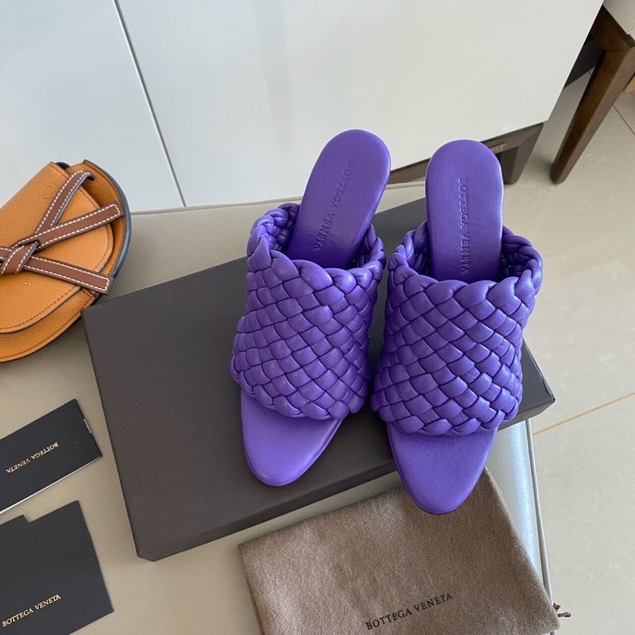 Bottega Veneta Curve Mules 9.5cm Heel Lambskin Leather Spring/Summer 2020 Collection, Purple