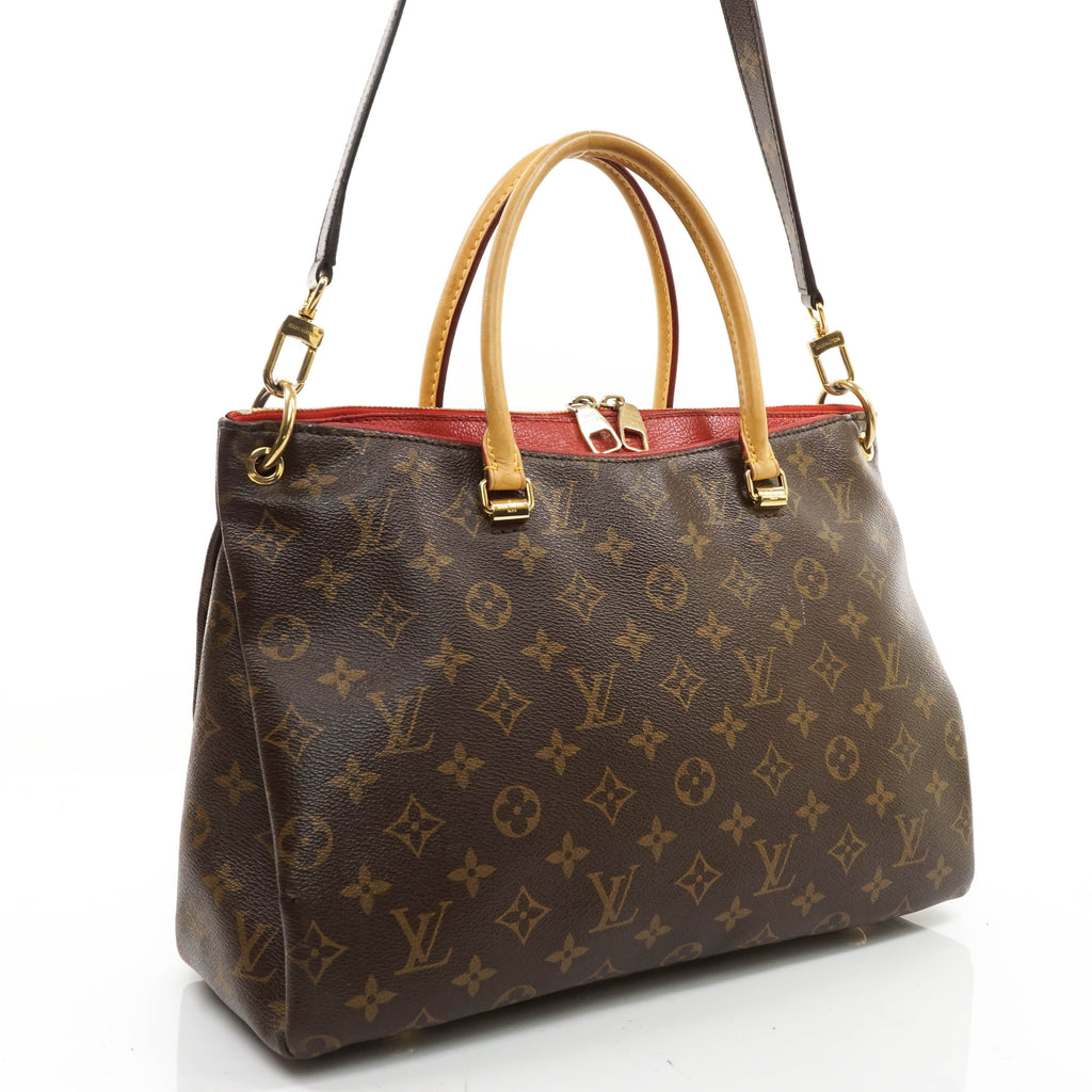 Louis Vuitton Pallas Shoulder Bag