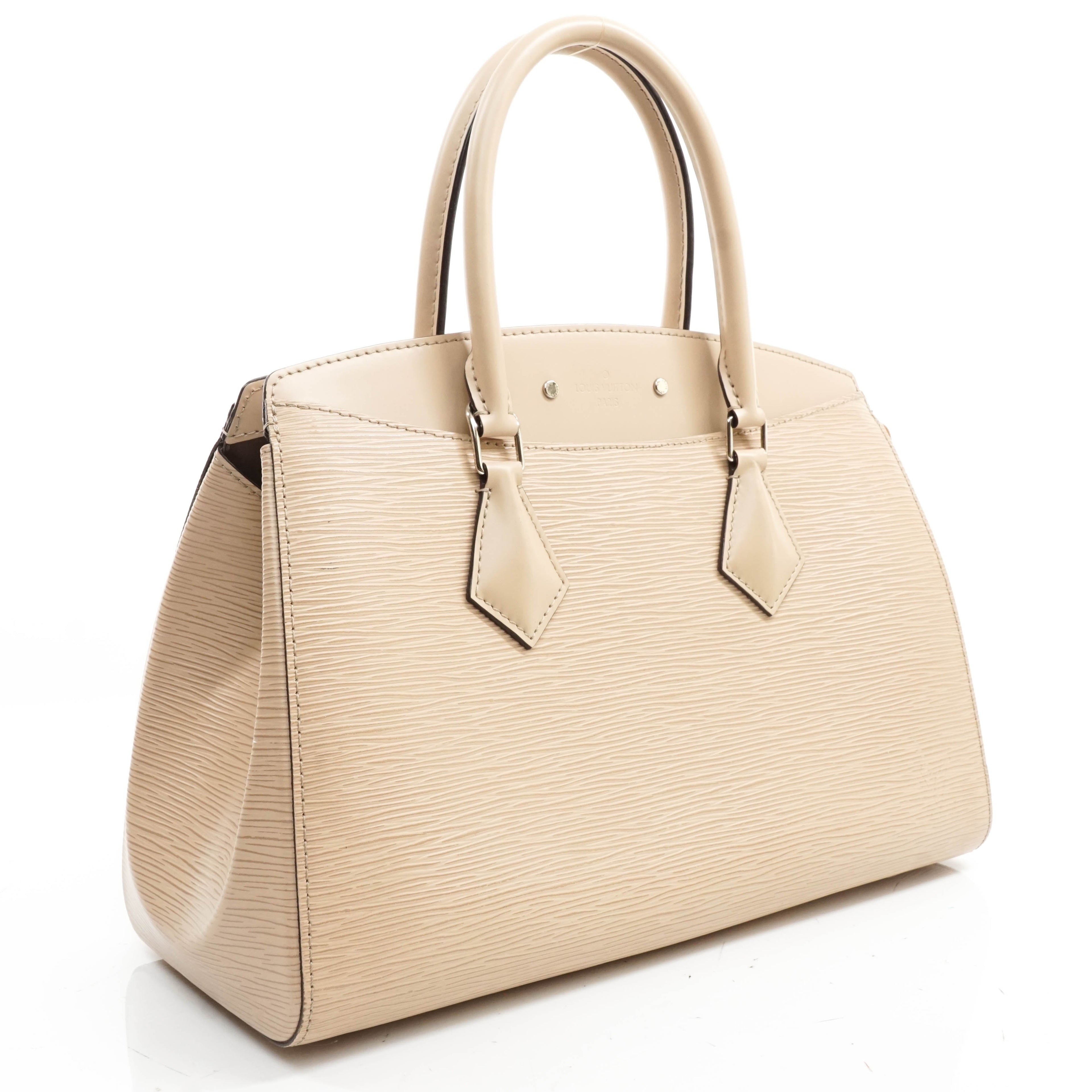 Louis Vuitton Soufflot Mm Hand Bag