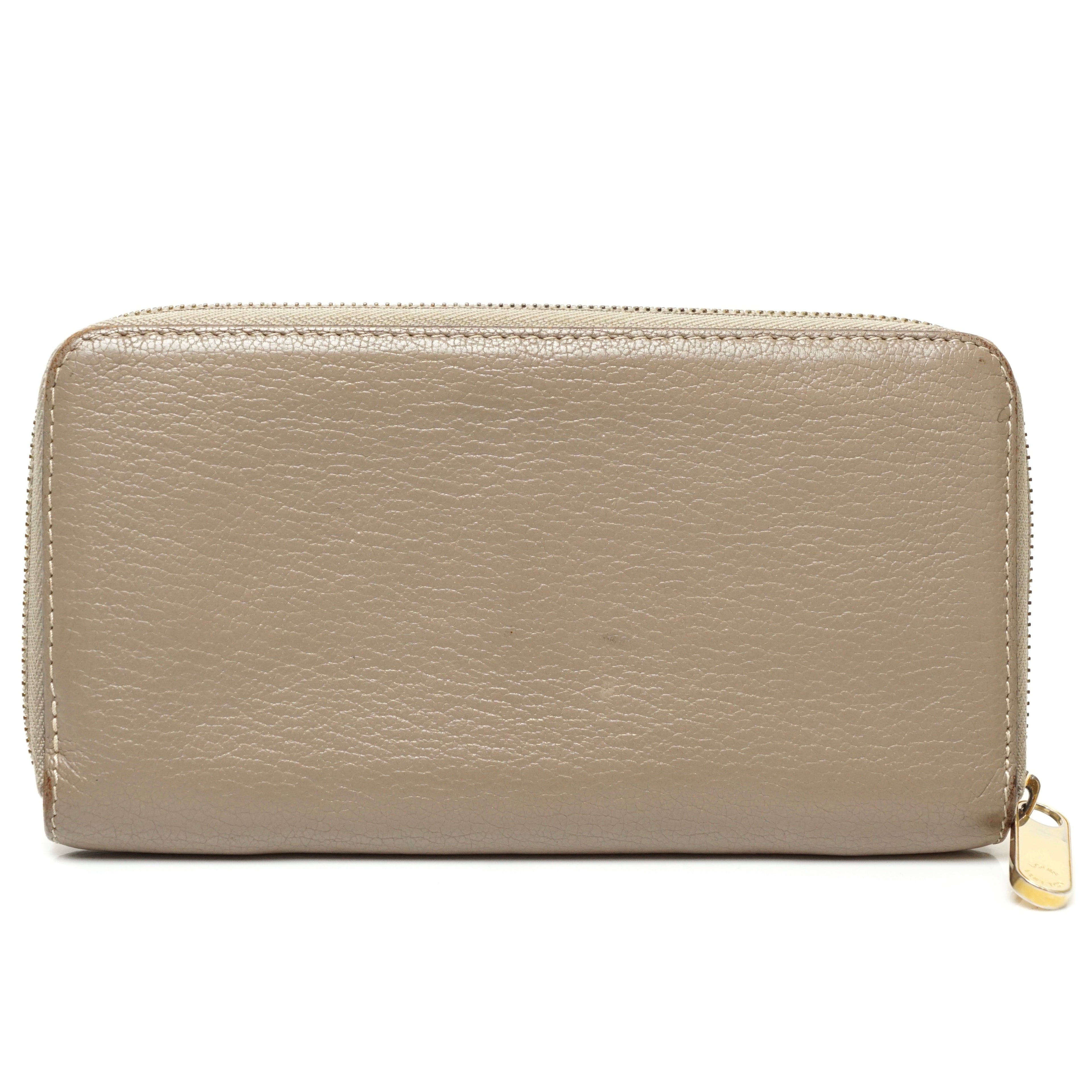 Louis Vuitton Zippy Wallet Suhari