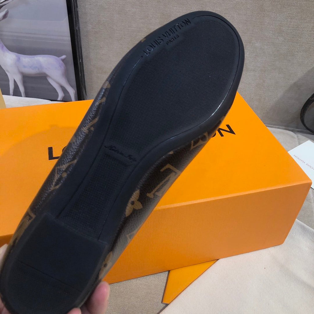 Louis Vuitton Gloria Flat Loafer Black