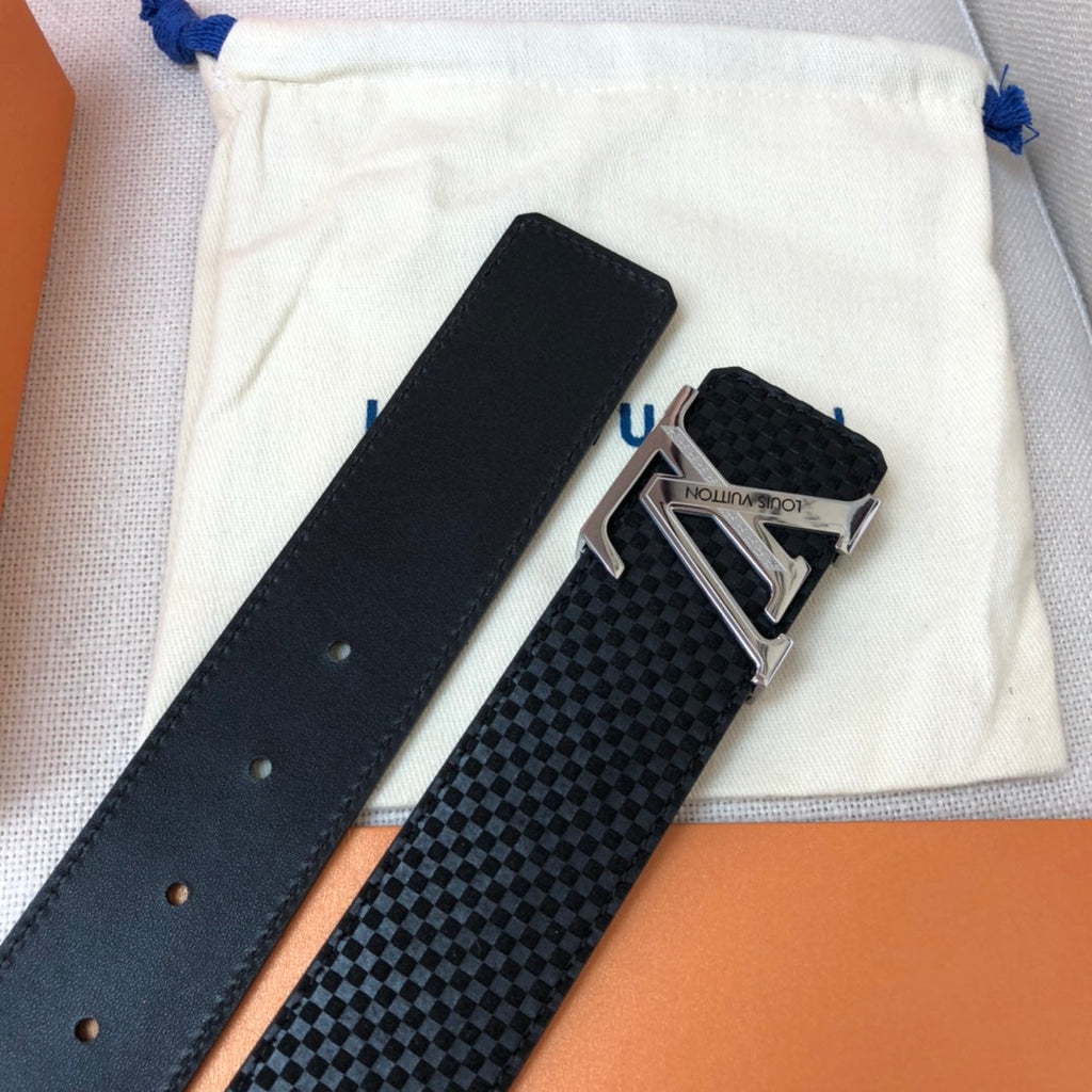 Louis Vuitton Initiales Reversible