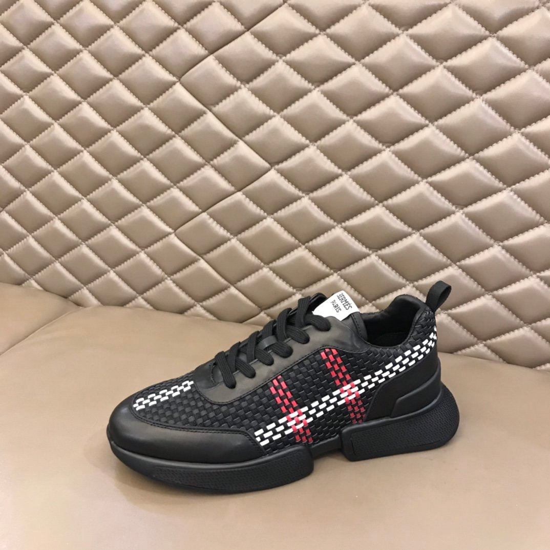 Hermes Trail Sneaker