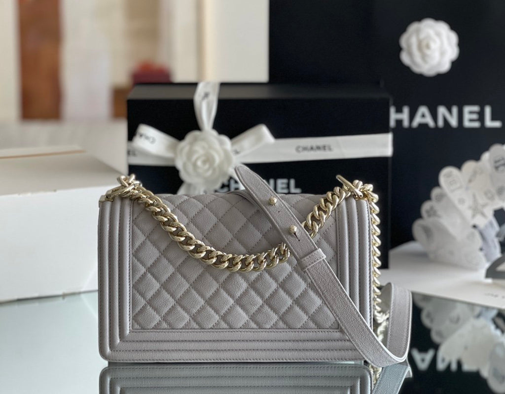 Chanel Medium Classic Flapbag 25cm Grey