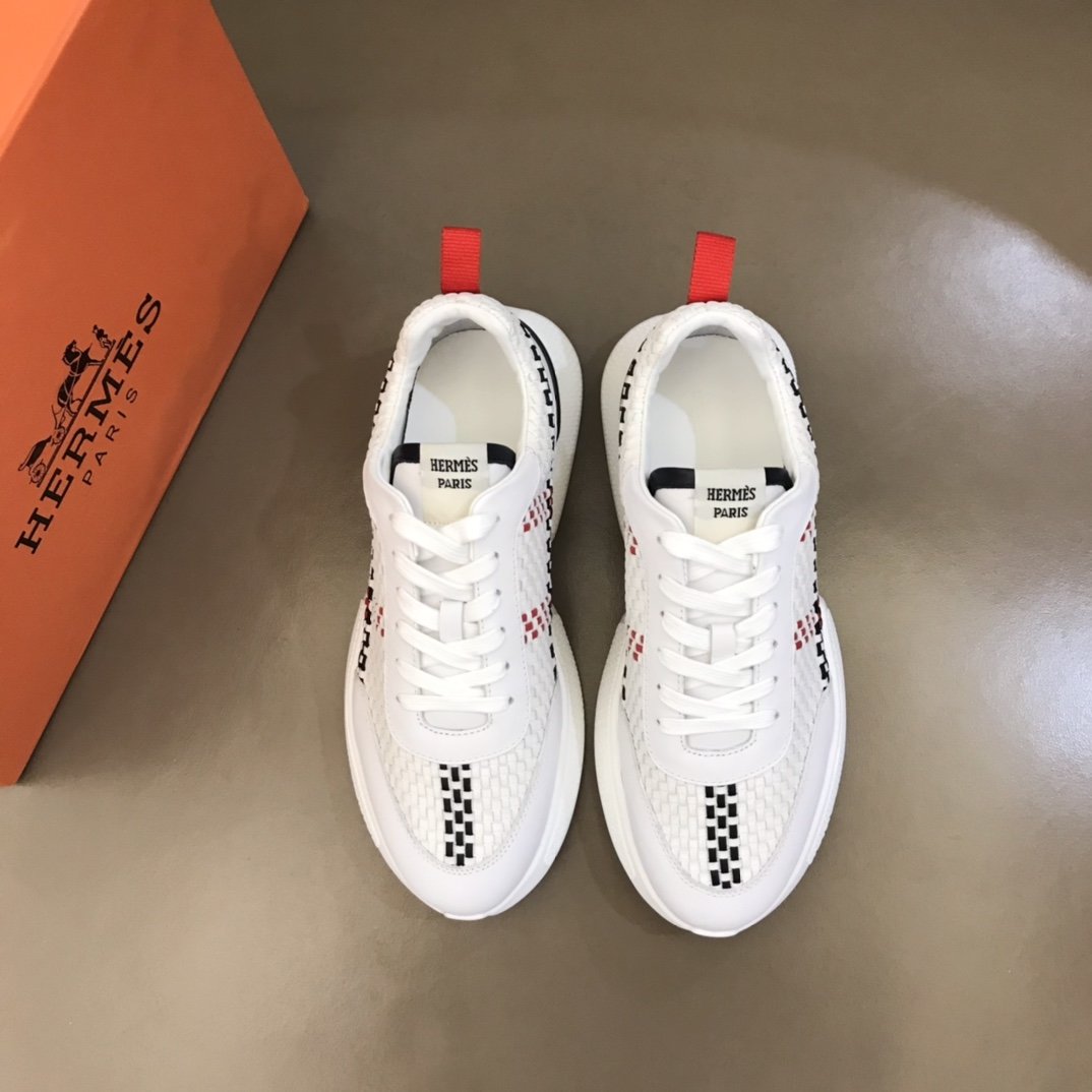 Hermes Trail Sneaker